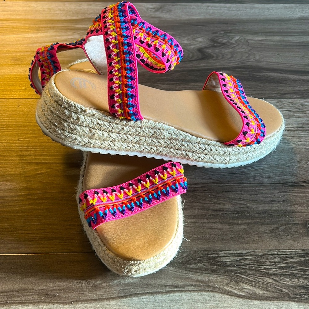 wonder nation Pink Embroidered Espadrille Platform Sandals